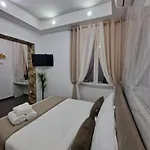Ari Pensjonat 4*